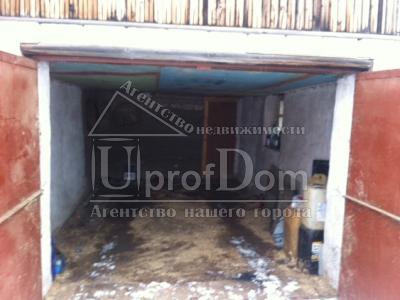 Дом, в п. Кукуштан, общ пл 200 кв.м., 12 соток земли Дом, в п. Кукуштан, общ пл 200 кв.м., 12 соток земли