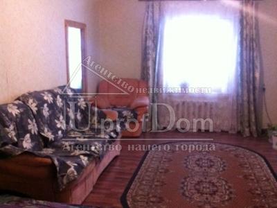 Дом, в п. Кукуштан, общ пл 200 кв.м., 12 соток земли Дом, в п. Кукуштан, общ пл 200 кв.м., 12 соток земли